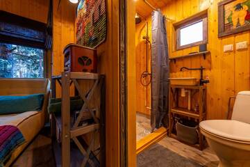 Фото номера Дом на дереве «Лес» Лоджи Sambliku Treehouse г. Jõgisoo 8